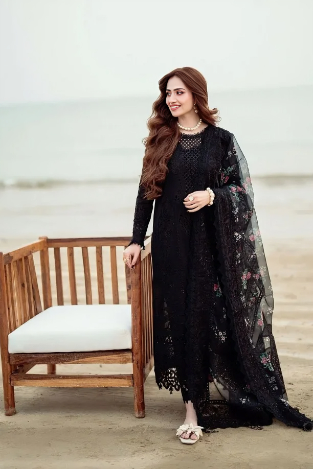 28333569791 Nureh – 3pcs Dhanak Embroidered With Printed Wool Shawl – 606 - Image 1