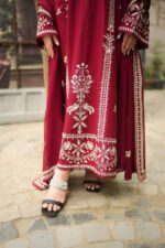 Aneela’s – 3pcs Dhanak Embroidered With Dhanak Emb Shawl - Image 6